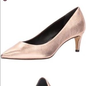 Rose gold Dolce Vita kitten heels sz 8